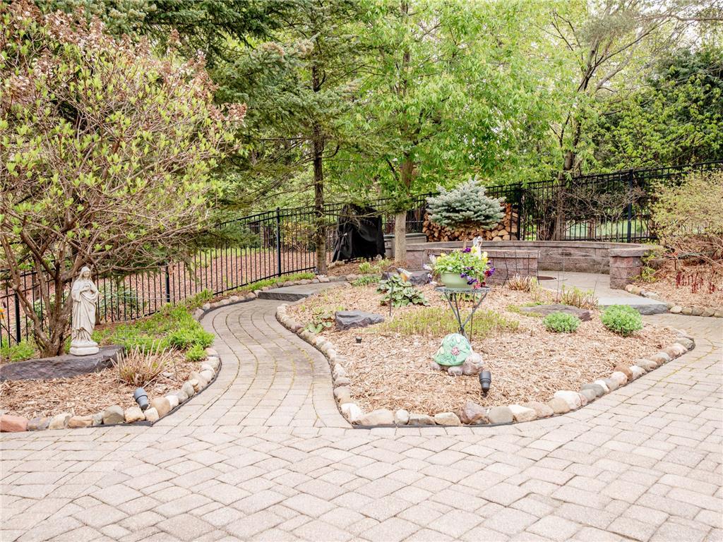 1009 Stratford Road Mendota Heights MN 55118 7066109 image38
