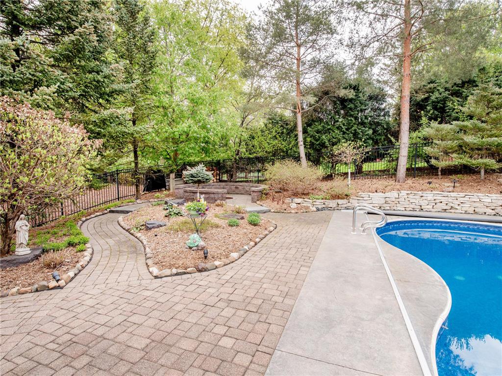 1009 Stratford Road Mendota Heights MN 55118 7066109 image39