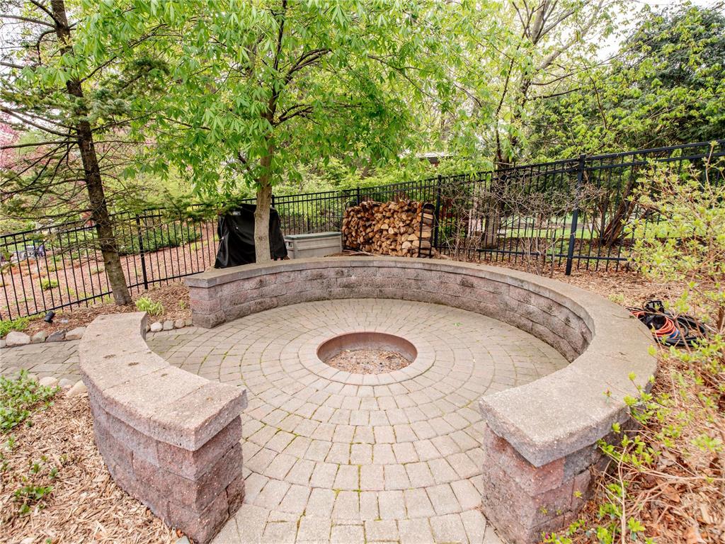 1009 Stratford Road Mendota Heights MN 55118 7066109 image41
