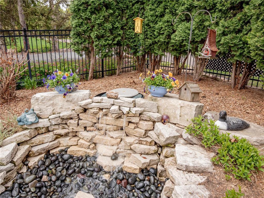 1009 Stratford Road Mendota Heights MN 55118 7066109 image48