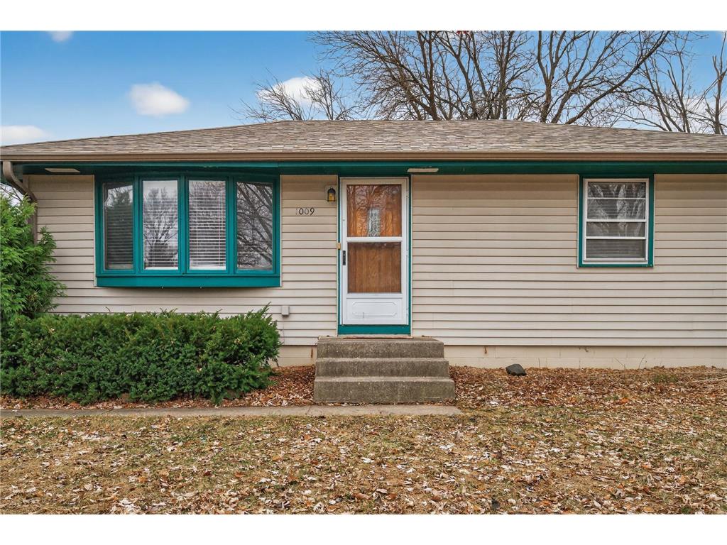 1009 Sunkist Parkway Brooklyn Park MN 55444 7037038 image1
