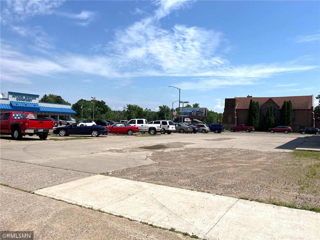 101 2nd Street NE Aitkin MN 56431 6751177 image3