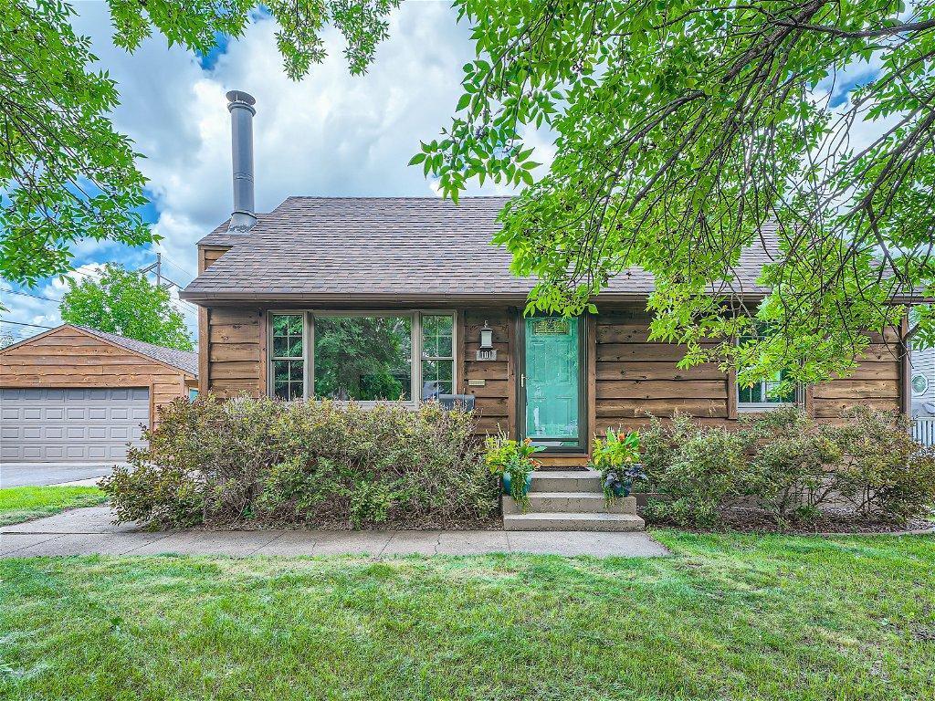 101 49th Avenue NE Fridley MN 55421 6415701 image1