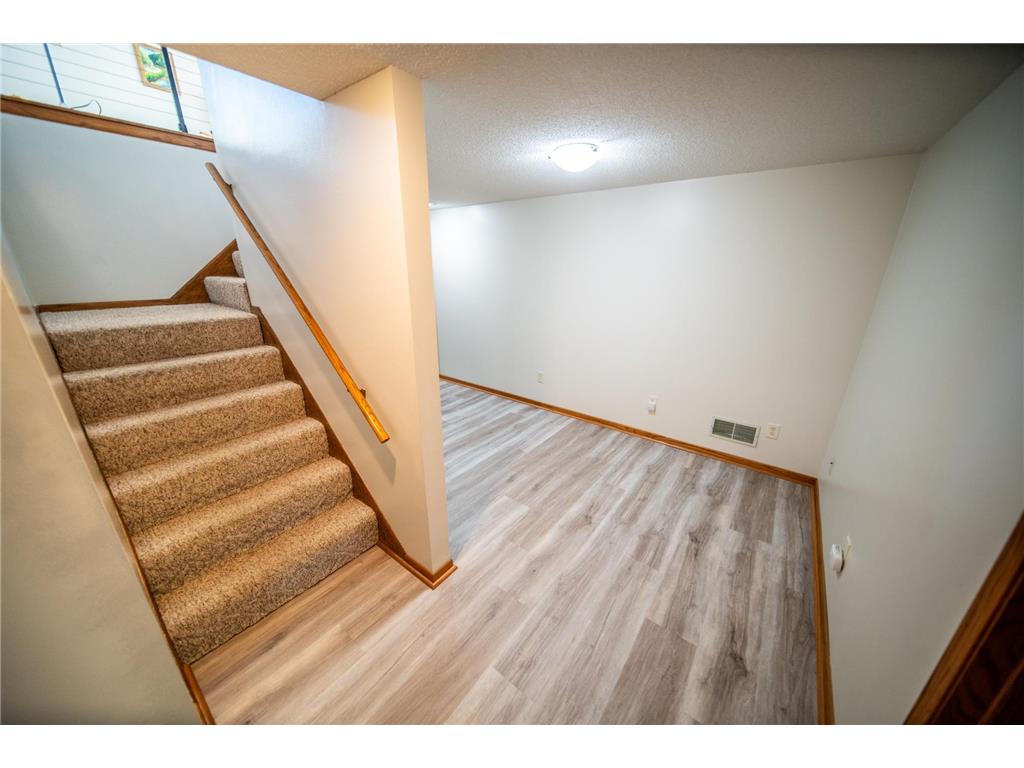 101 7th Avenue NE Kasson MN 55944 7062720 image27