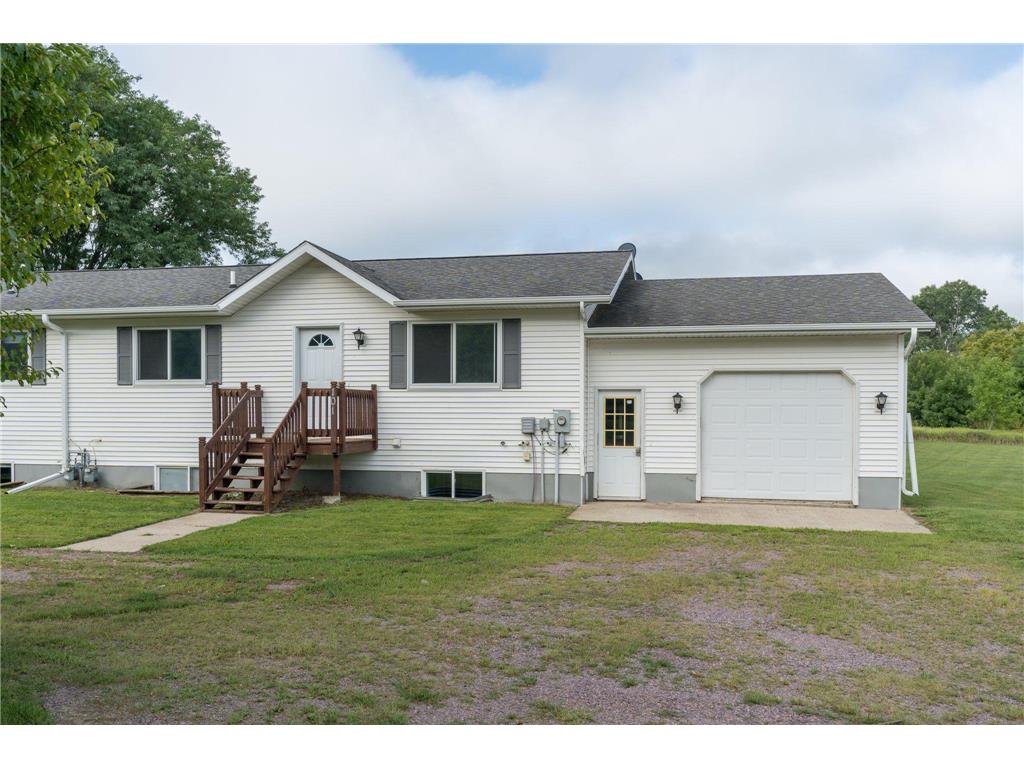 101 7th Street S Mountain Lake MN 56159 6425163 image1