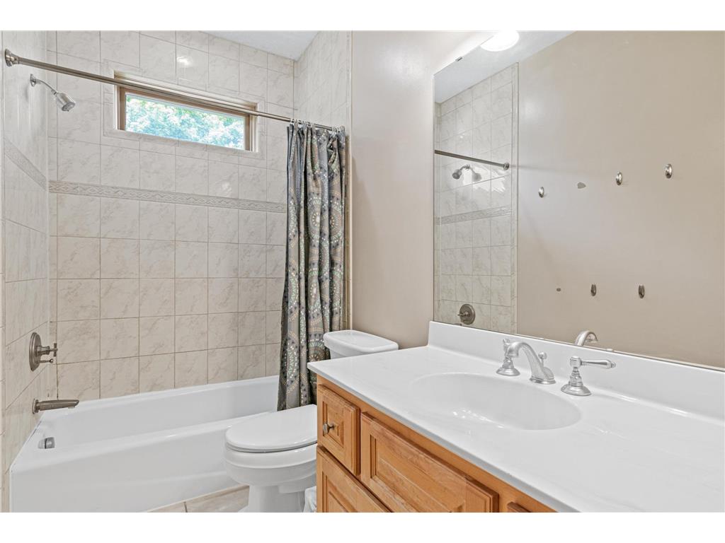 101 8th Avenue SE Isanti MN 55040 7088394 image24