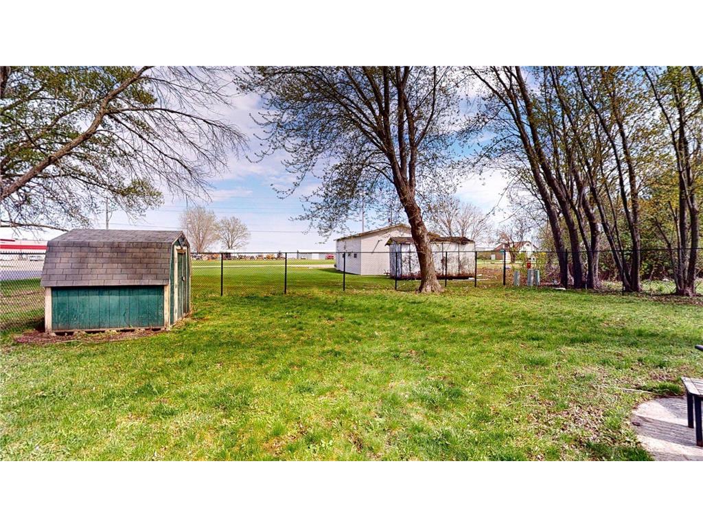 101 9th Avenue NE Dodge Center MN 55927 7062306 image58