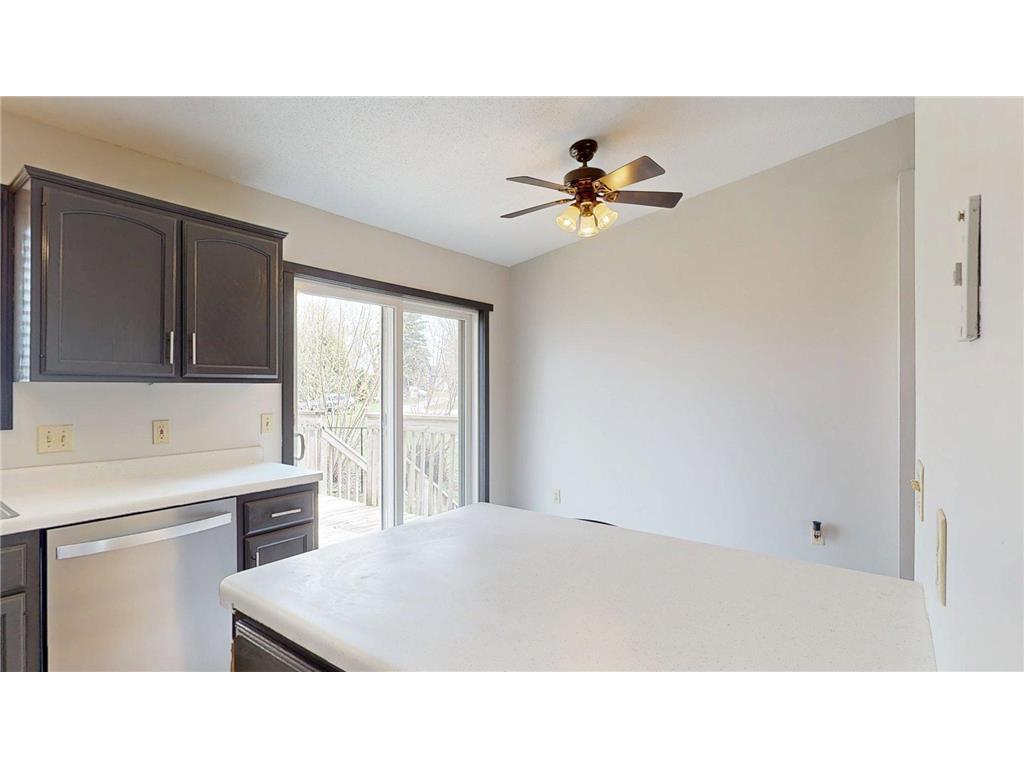 101 9th Avenue NE Dodge Center MN 55927 7062306 image9