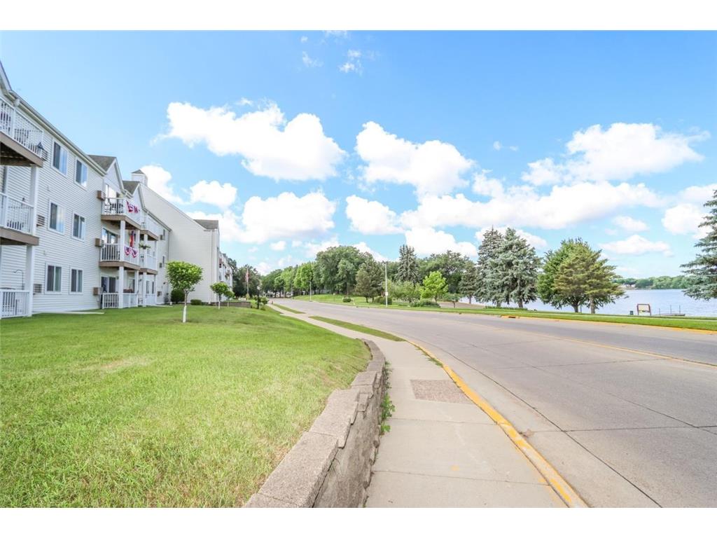 101 Albion Avenue #307 Fairmont MN 56031 7095031 image32
