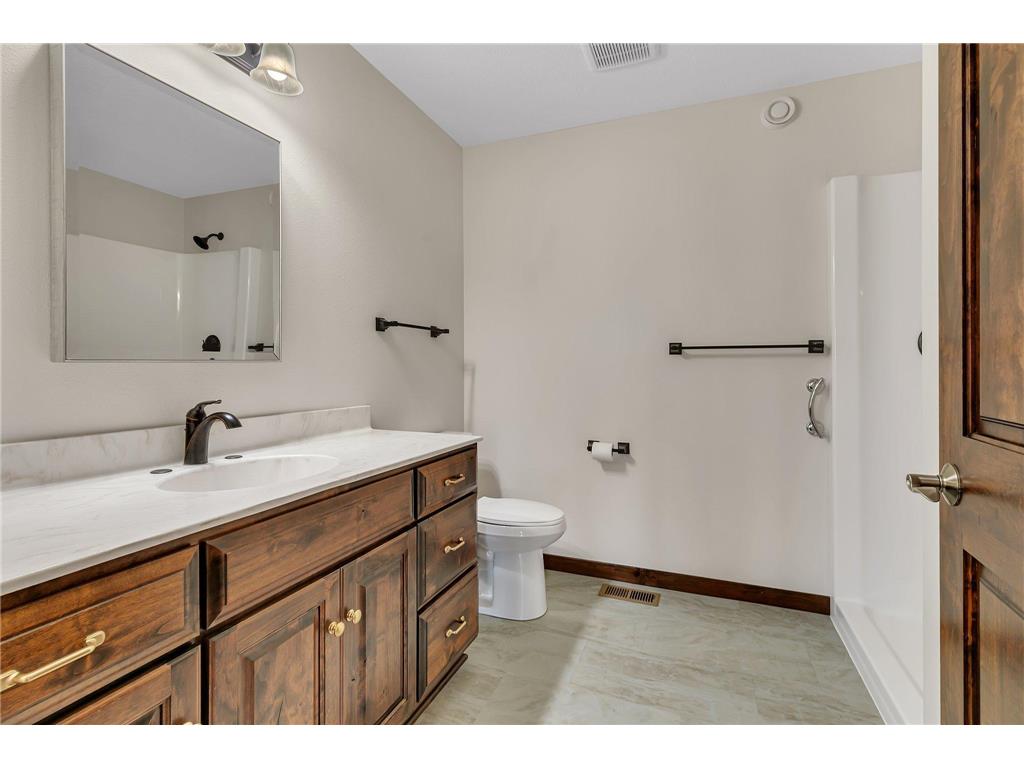 101 Barry Loop NW Richmond MN 56368 6746672 image15