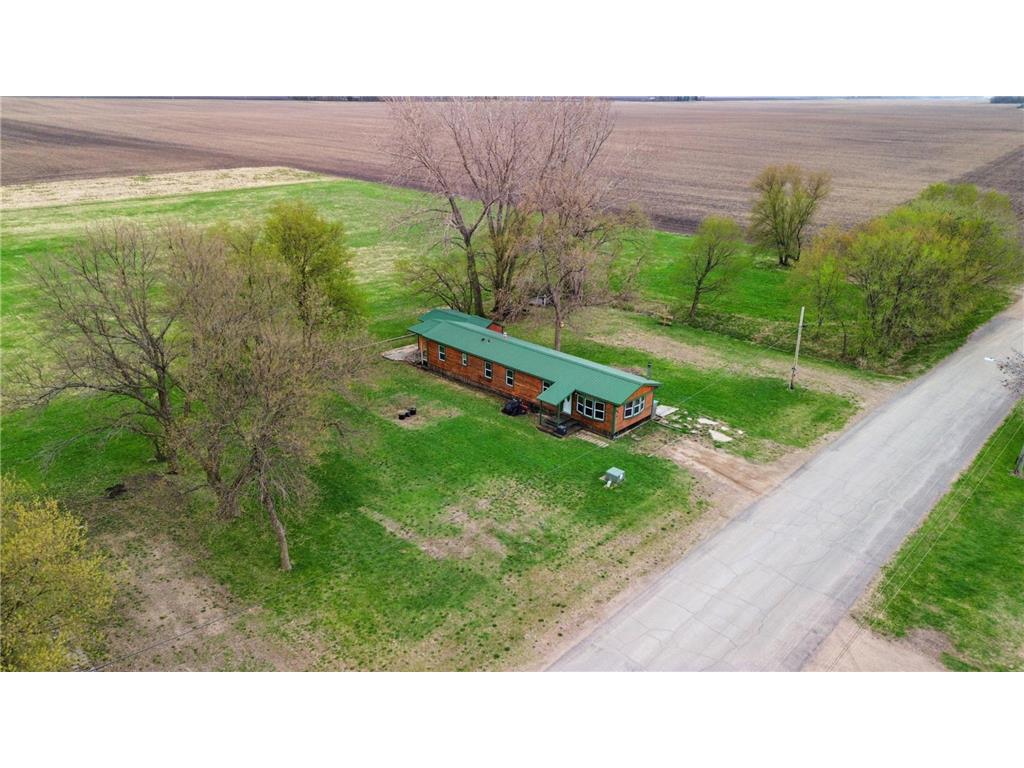 41 Bowman Street Stewart MN 55385 7059864 image1
