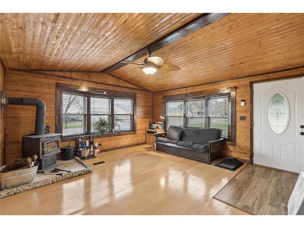 41 Bowman Street Stewart MN 55385 7059864 image9