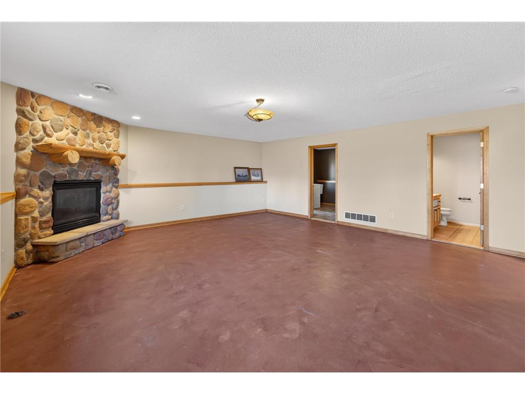 101 Carriage Hill Drive E Hinckley MN 55037 7076683 image27