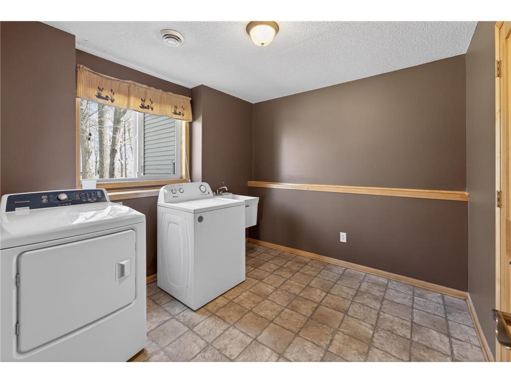 101 Carriage Hill Drive E Hinckley MN 55037 7076683 image30
