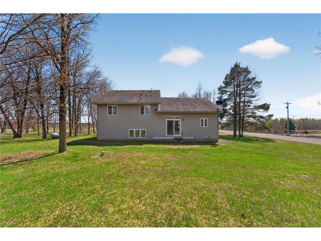 101 Carriage Hill Drive E Hinckley MN 55037 7076683 image40