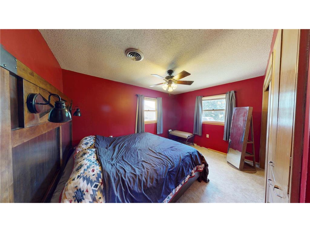 101 Center Street Freeborn MN 56032 7094539 image17