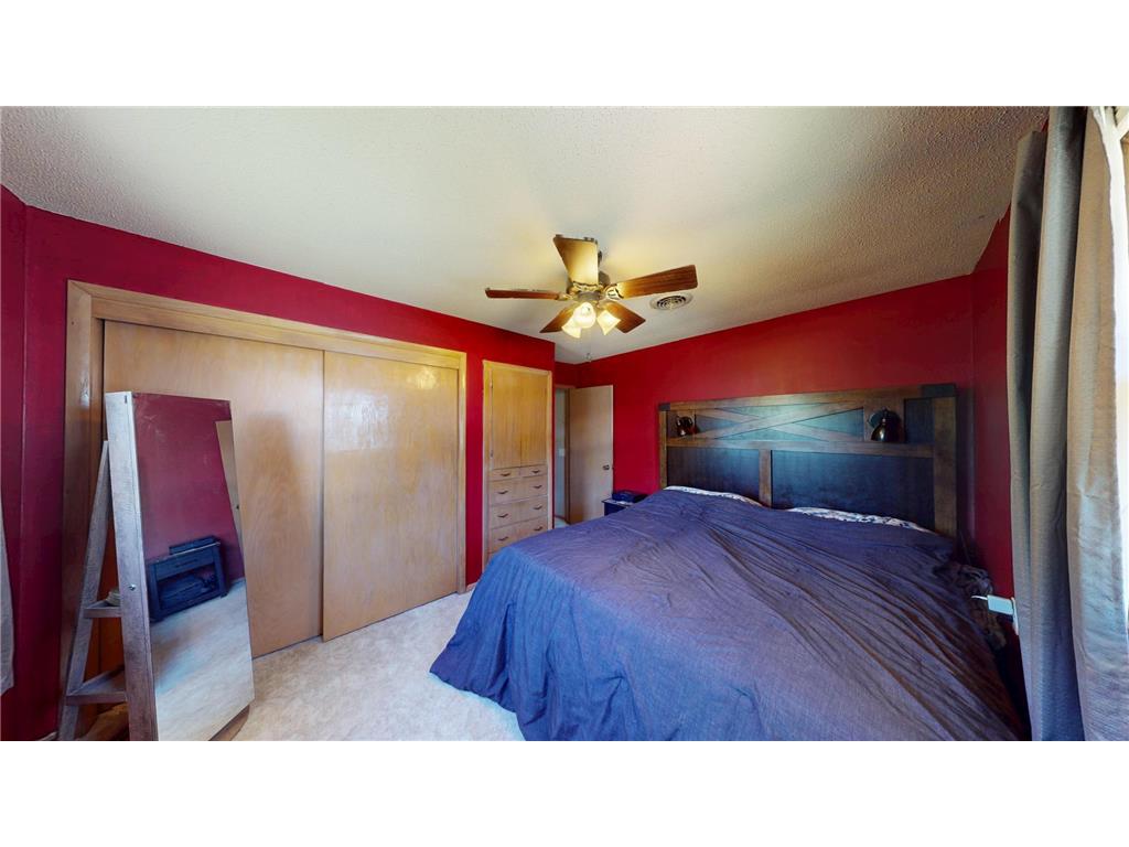 101 Center Street Freeborn MN 56032 7094539 image18