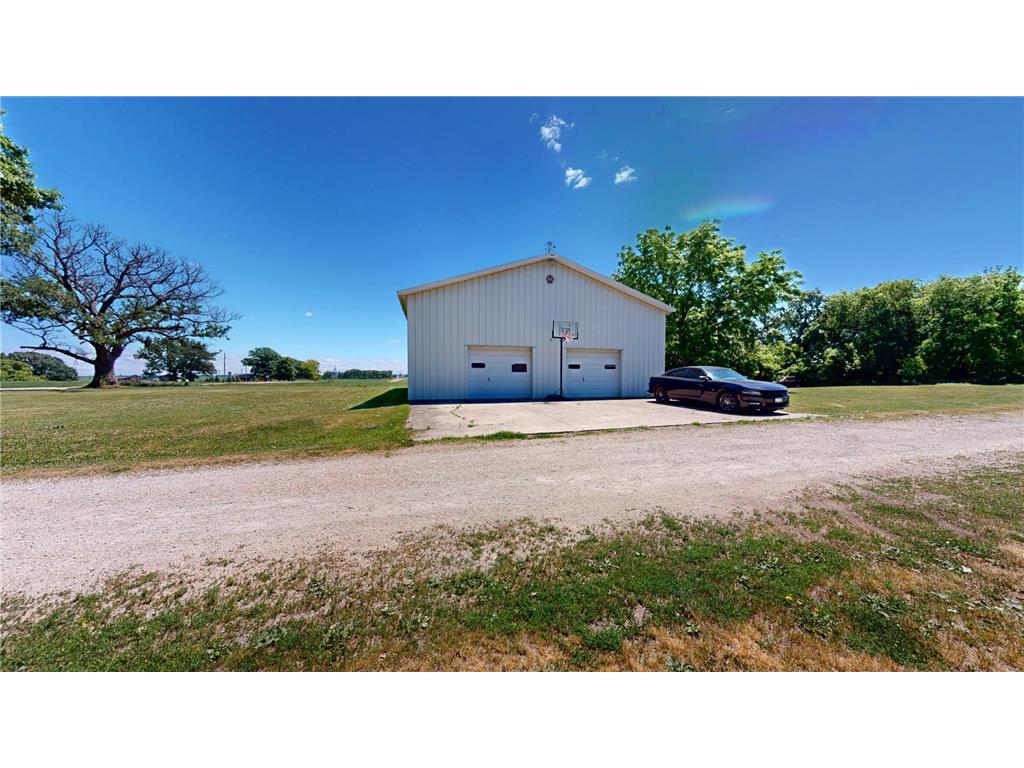 101 Center Street Freeborn MN 56032 7094539 image30