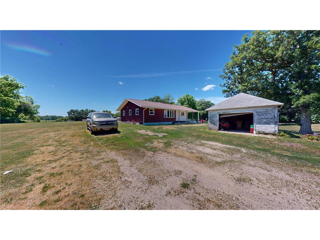 101 Center Street Freeborn MN 56032 7094539 image39