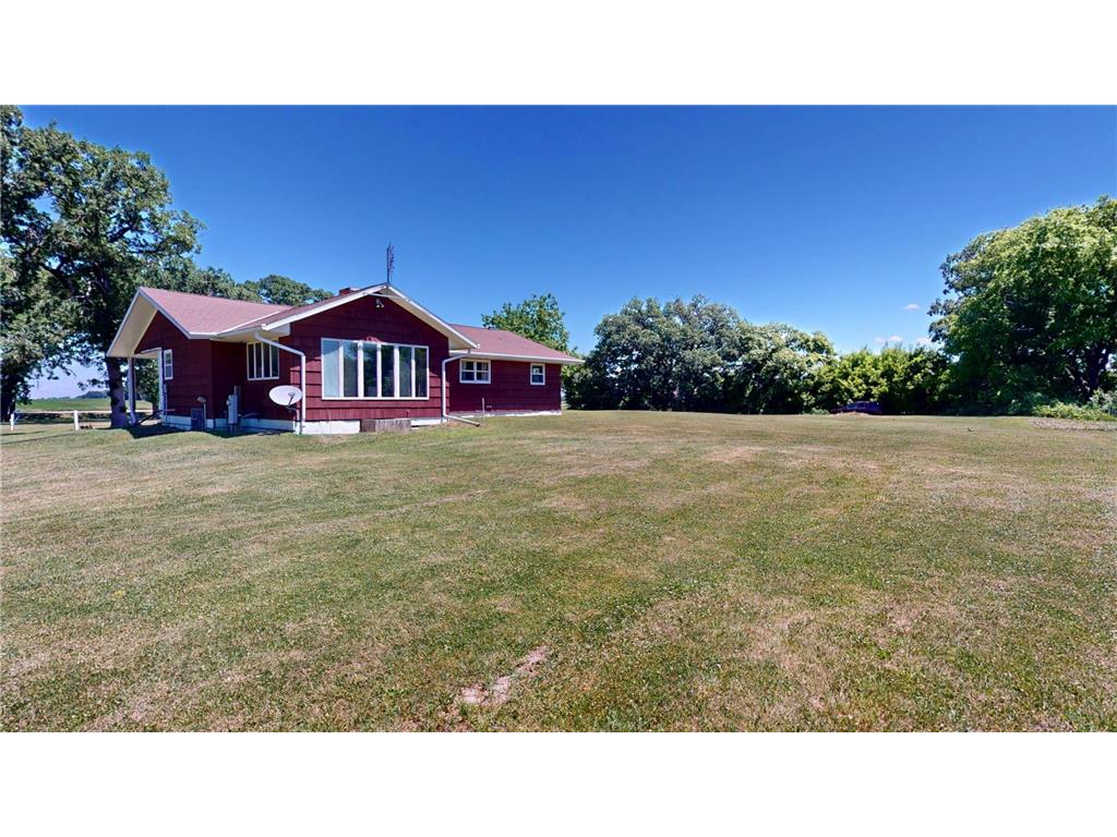 101 Center Street Freeborn MN 56032 7094539 image40
