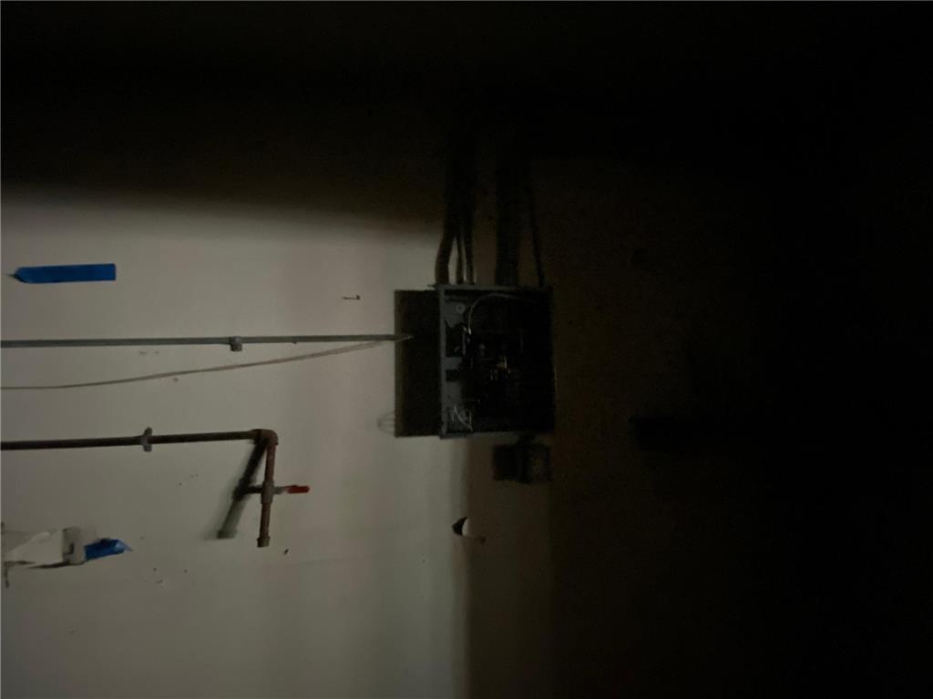 101 Central Avenue S Geneva MN 56035 6604613 image18