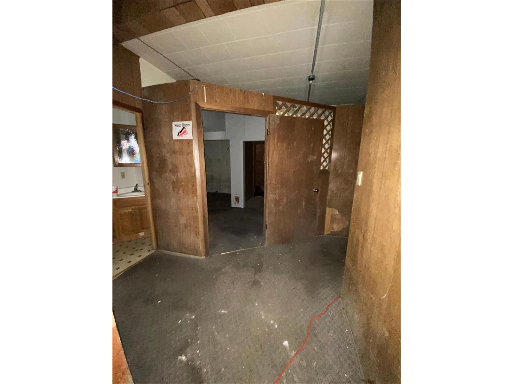 101 Central Avenue S Geneva MN 56035 6604613 image24