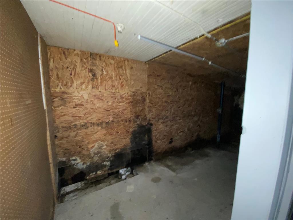 101 Central Avenue S Geneva MN 56035 6604613 image27