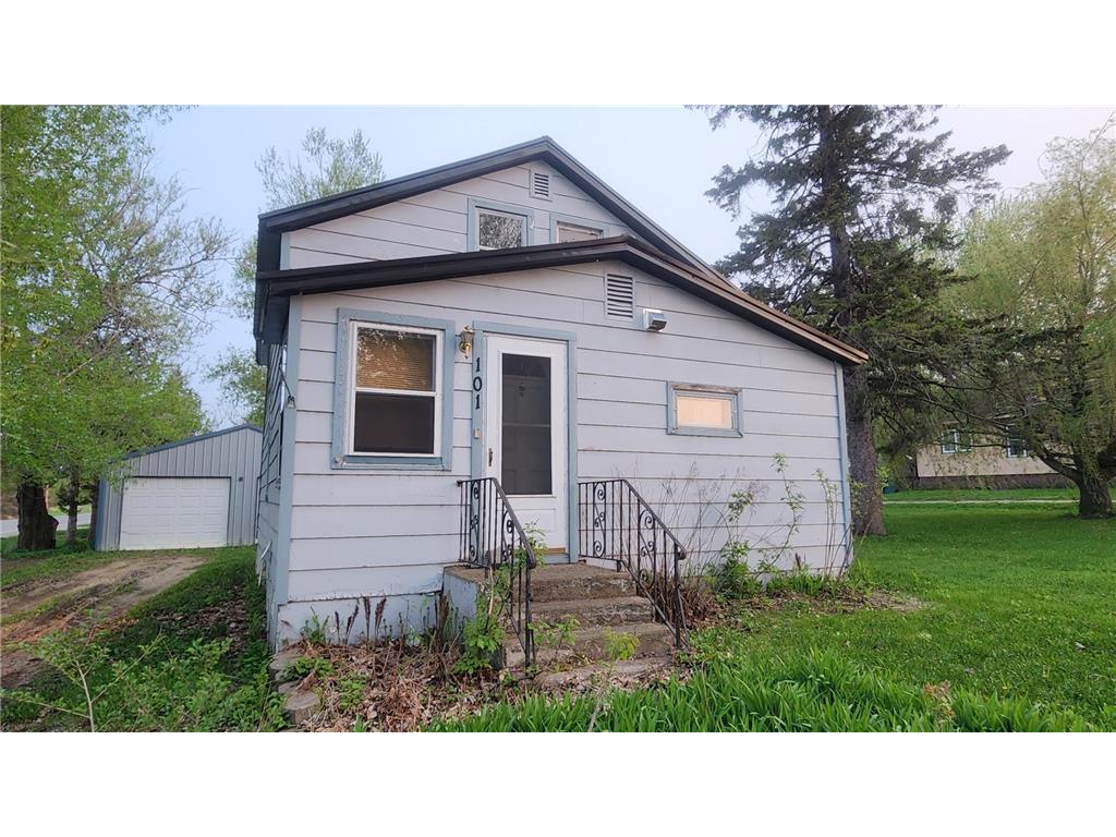101 Cherry Street NW, Bertha, MN 56437 MLS 6371835 Edina Realty