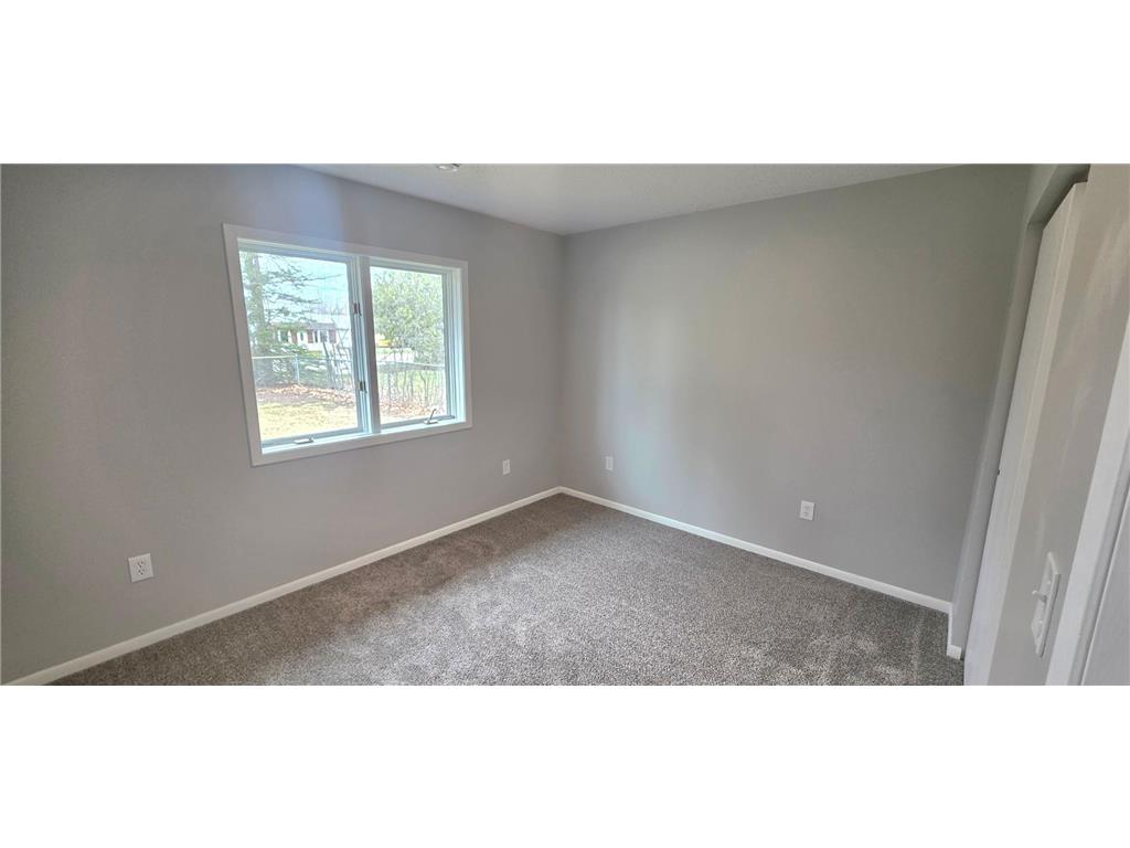 101 E 45th Street Hibbing MN 55746 7062496 image5