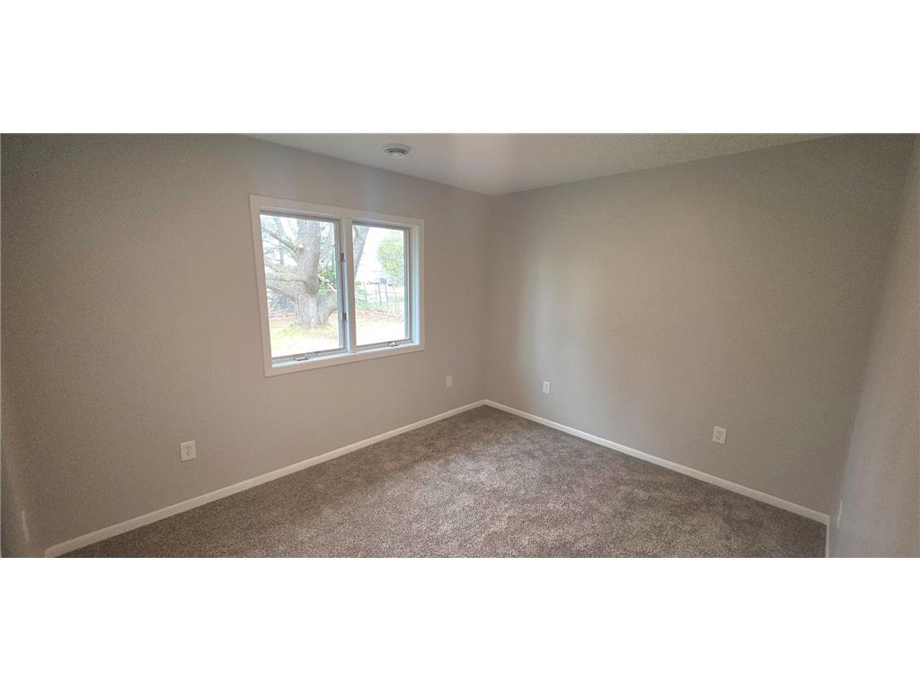 101 E 45th Street Hibbing MN 55746 7062496 image6