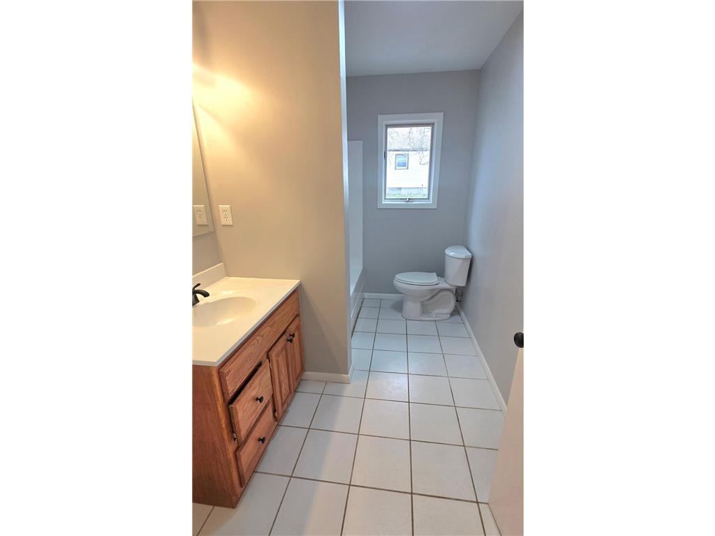 101 E 45th Street Hibbing MN 55746 7062496 image7