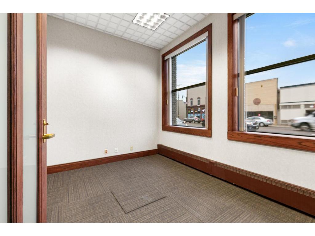 101 E Broadway Little Falls MN 56345 6741120 image11