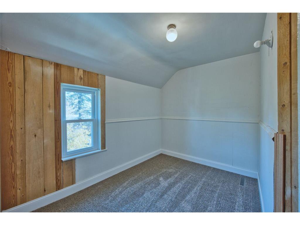 101 E Minnesota Avenue Gilbert MN 55741 7045492 image15