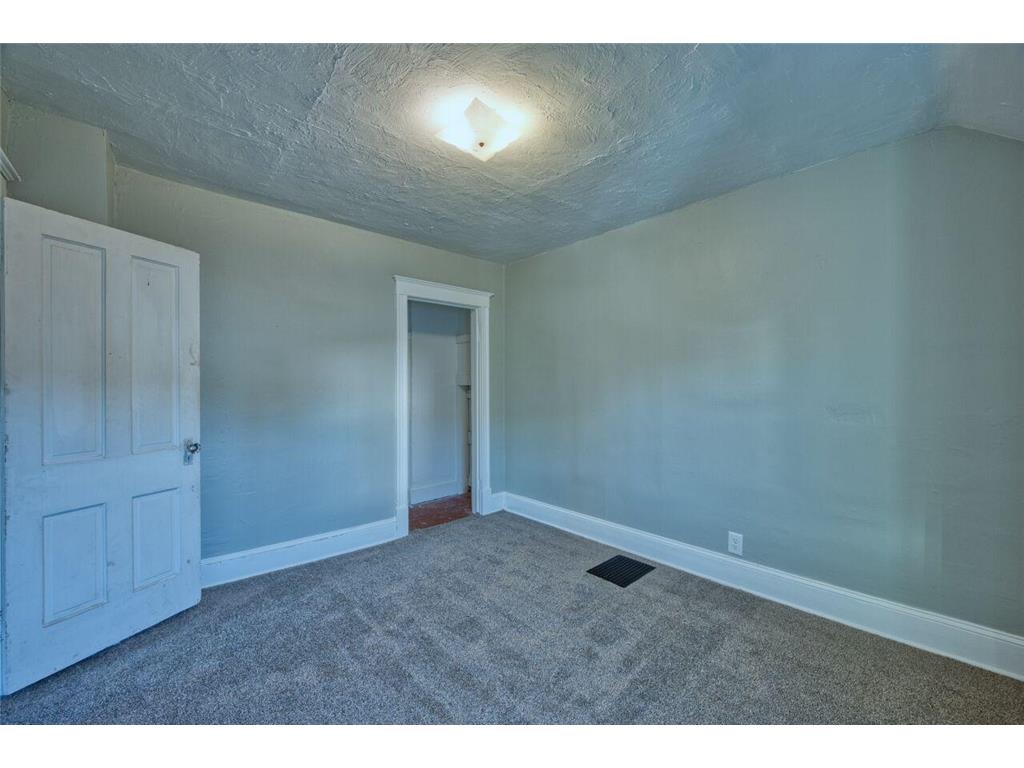 101 E Minnesota Avenue Gilbert MN 55741 7045492 image20