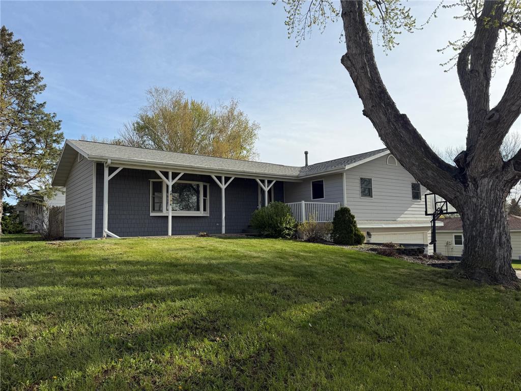 101 E Virginia Street Luverne MN 56156 7023578 image1