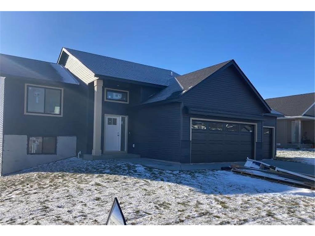 101 Fairway Street Zumbrota MN 55992 6822399 image1