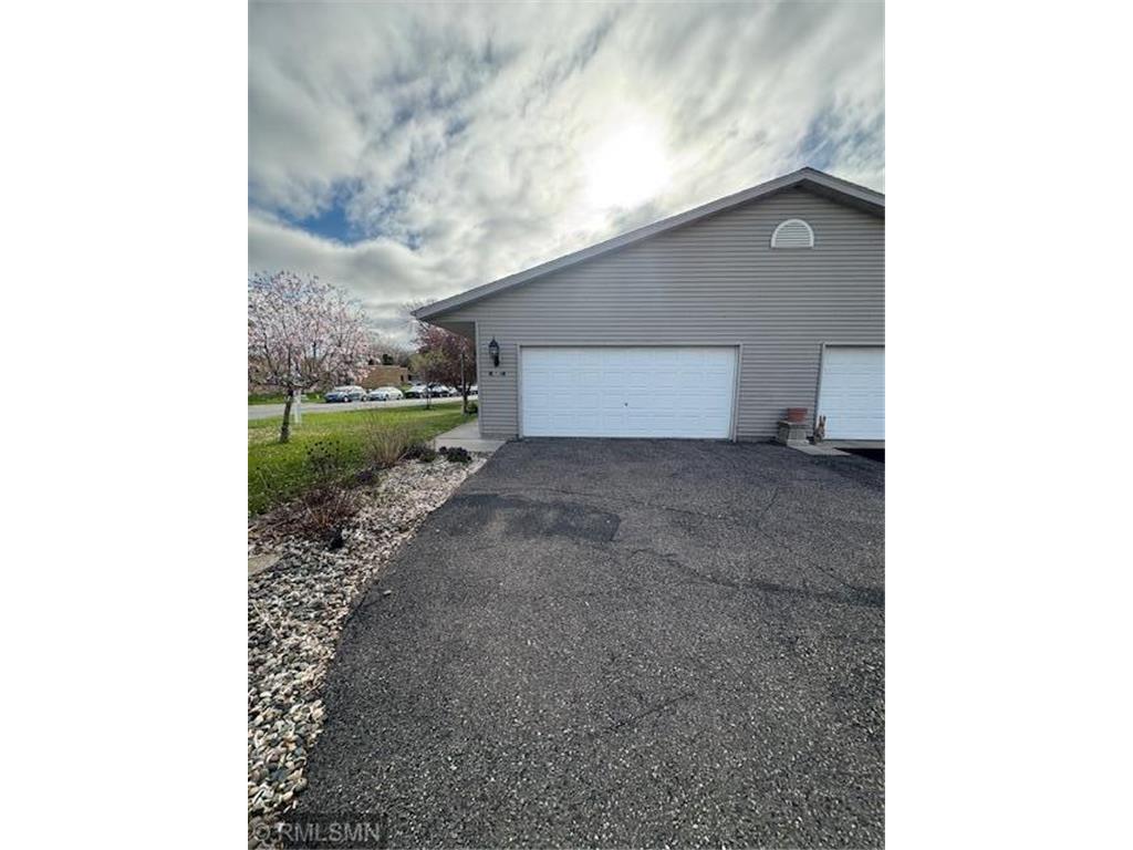 101 Farm Street #A Hastings MN 55033 6712241 image1