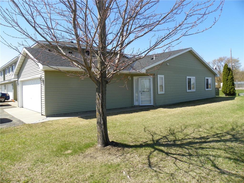 101 Glenshire Boulevard S Watkins MN 55389 6710621 image1