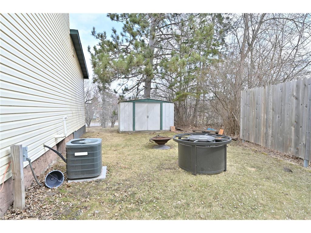101 Lakeview Boulevard Coleraine MN 55722 7059150 image20