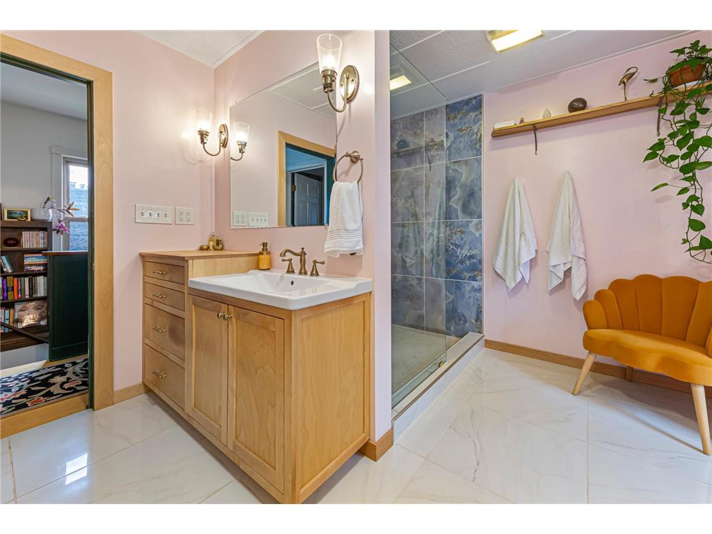 101 Madison Street N Northfield MN 55057 7057443 image30
