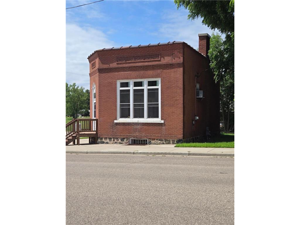 101 Main Street N Deer Park WI 54007 7106905 image2