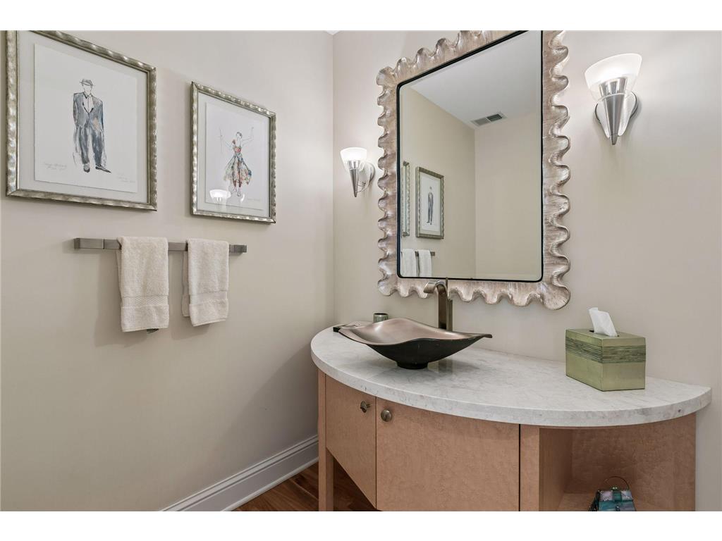 101 Main Street NE #8 Minneapolis MN 55413 - Mississippi 7064373 image10