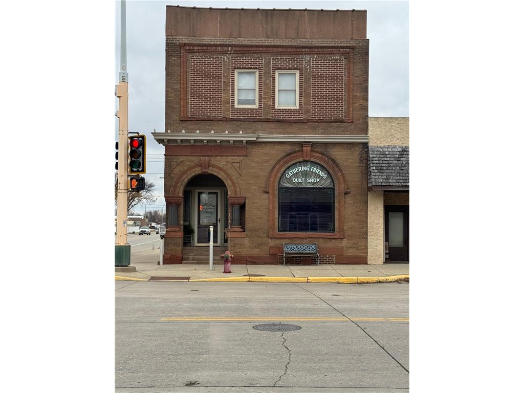 101 Main Street S Bird Island MN 55310 6816627 image1