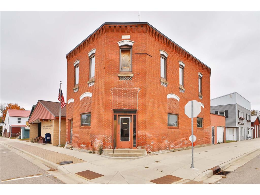 101 Main Street W Eagle Bend MN 56446 6801980 image1