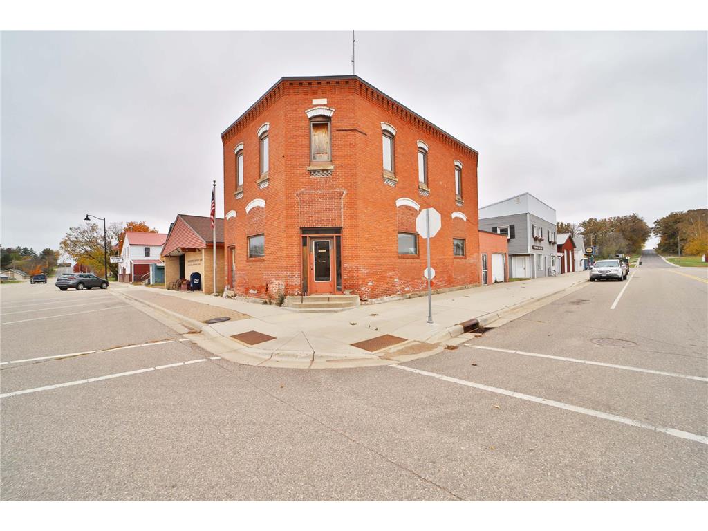 101 Main Street W Eagle Bend MN 56446 6801980 image20