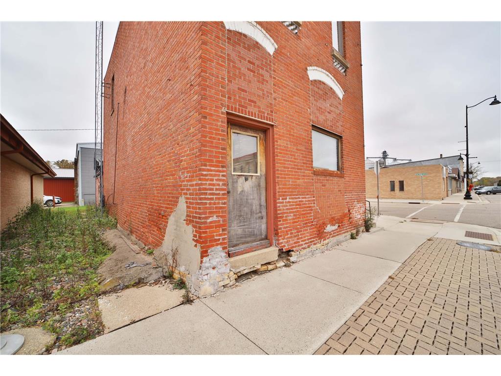 101 Main Street W Eagle Bend MN 56446 6801980 image21