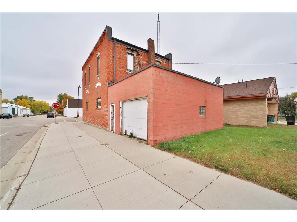 101 Main Street W Eagle Bend MN 56446 6801980 image23