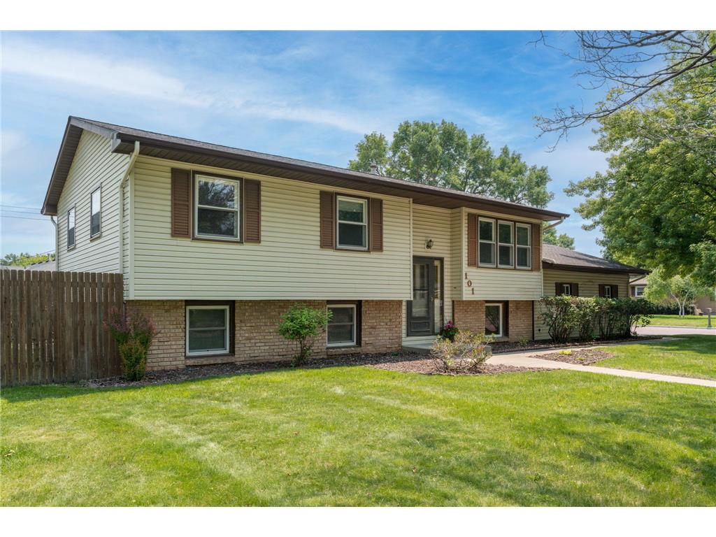 101 Marabou Drive Mankato MN 56001 6737383 image1