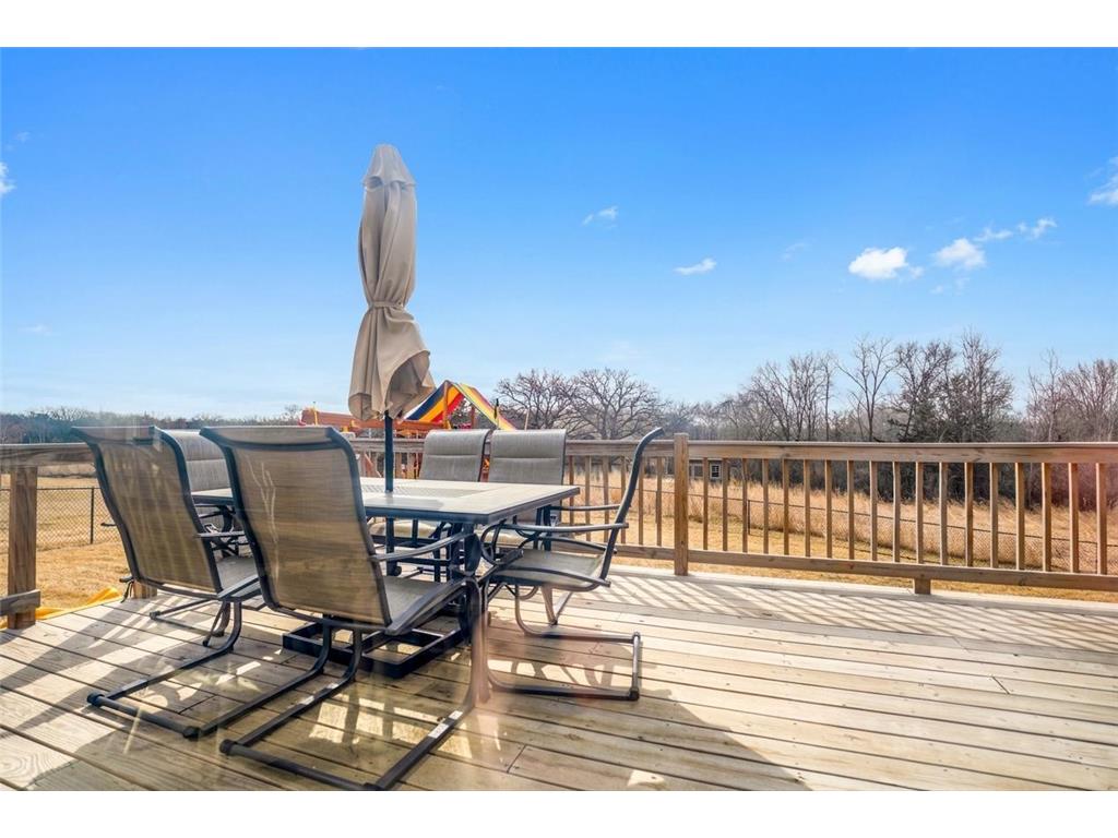 101 Meadow Lane New London MN 56273 7047989 image12