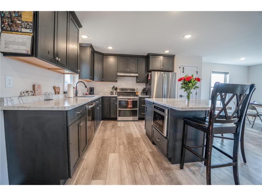 101 Meadow Lane New London MN 56273 7047989 image9